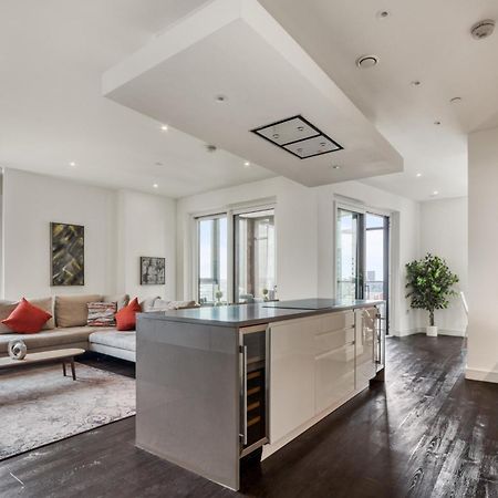 Stunning 360º View Luxurious Penthouse Apartment London Exterior photo