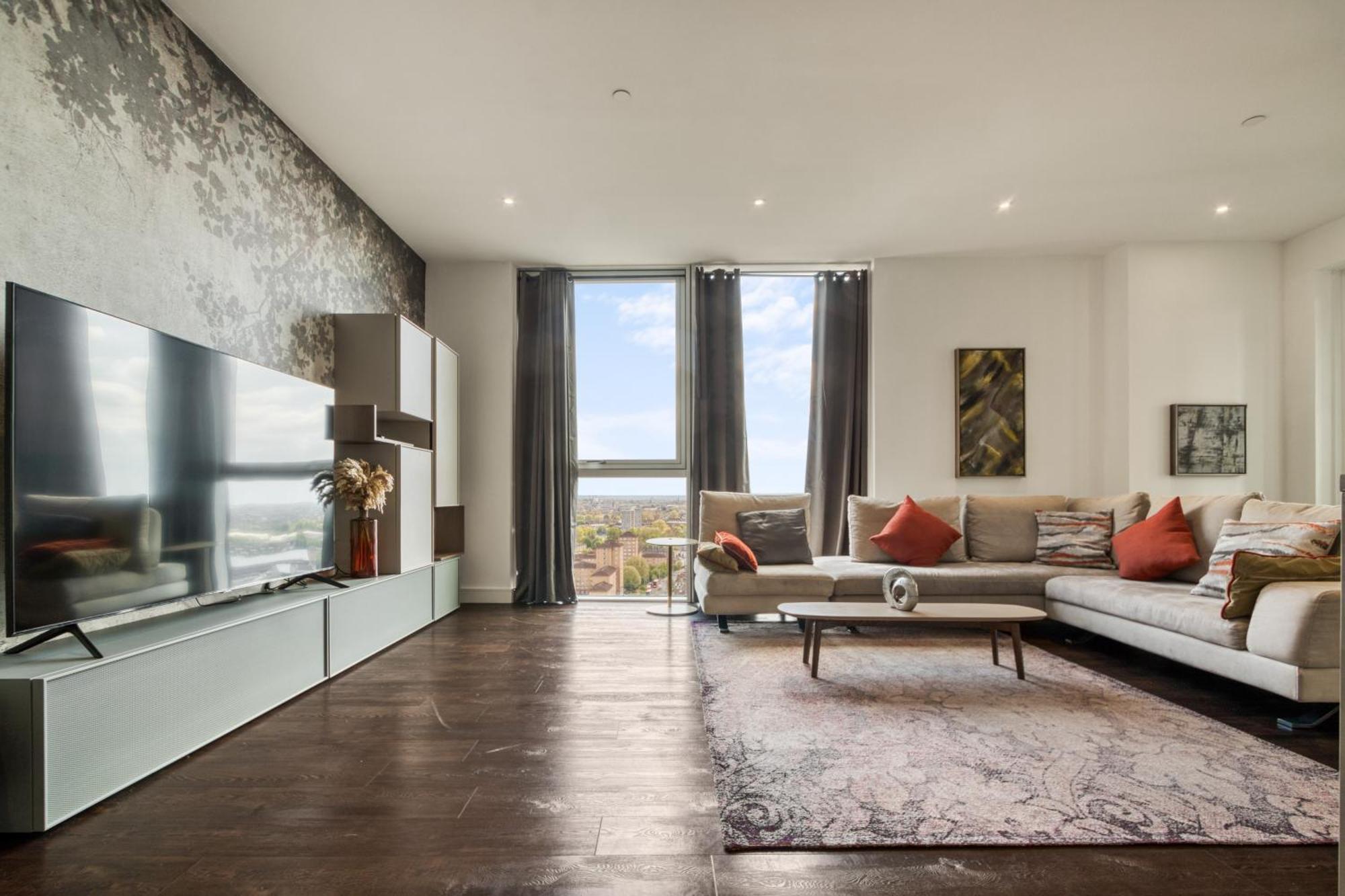 Stunning 360º View Luxurious Penthouse Apartment London Exterior photo