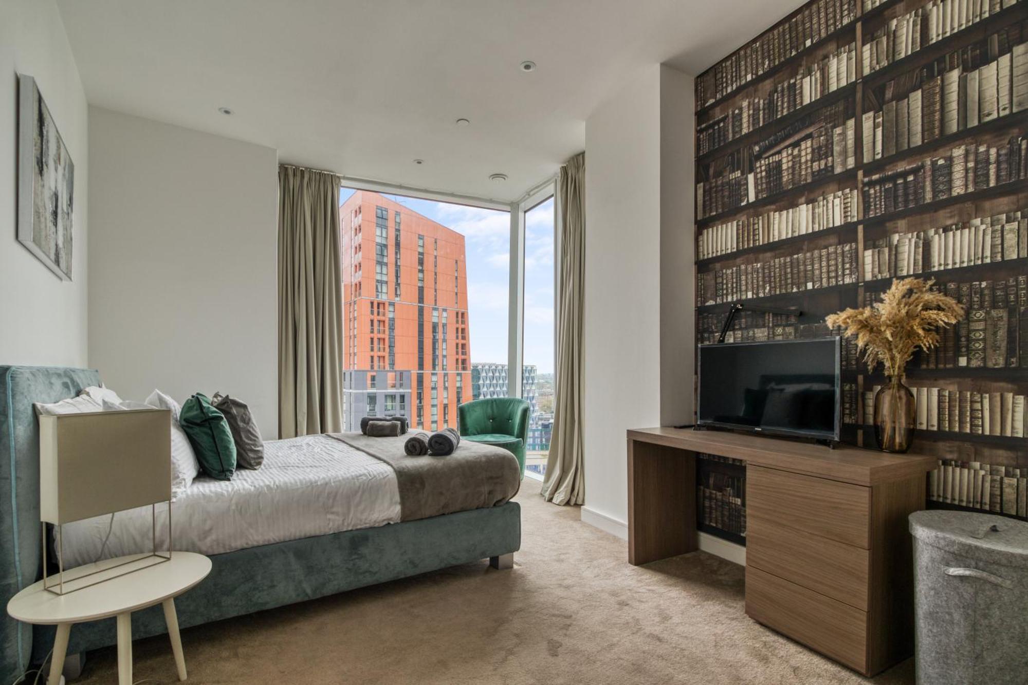 Stunning 360º View Luxurious Penthouse Apartment London Exterior photo