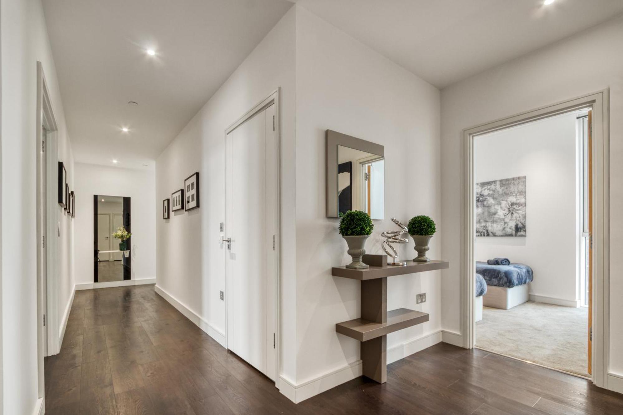 Stunning 360º View Luxurious Penthouse Apartment London Exterior photo